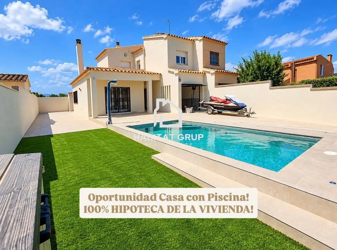 House with garden for sale in Avinyonet de Puigventós