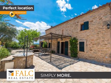 House with pool for sale in Manacor Centre