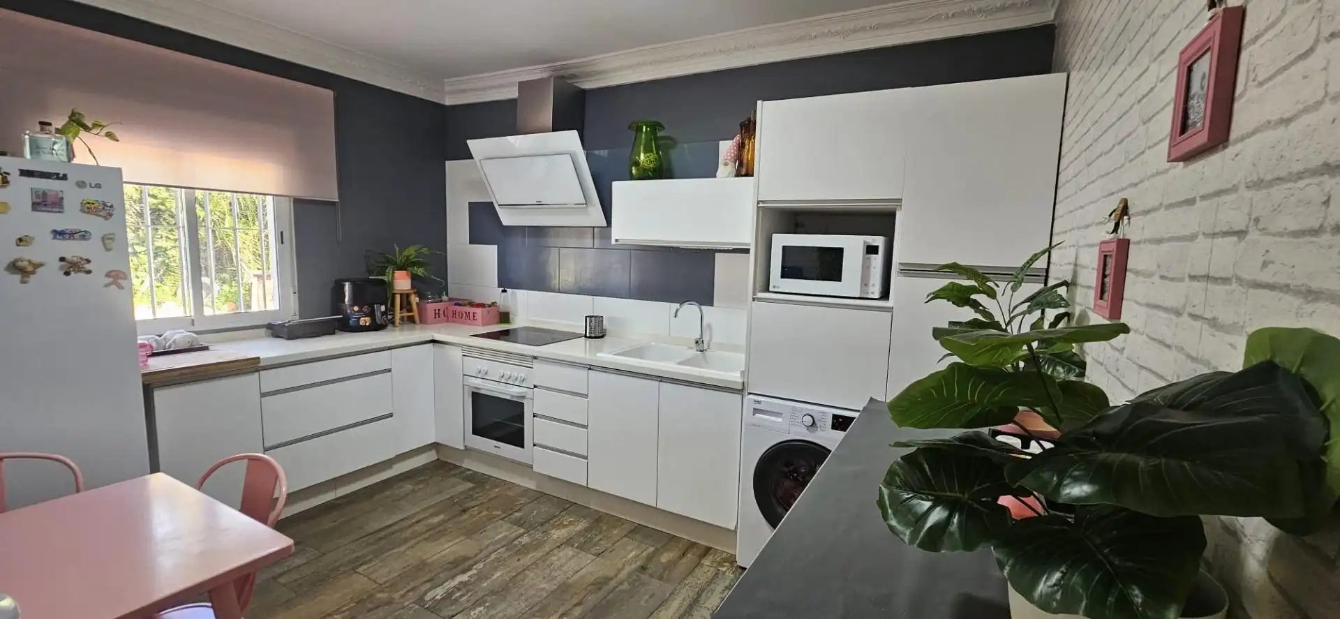 Kitchen of Country homes for sale in Gibraleón