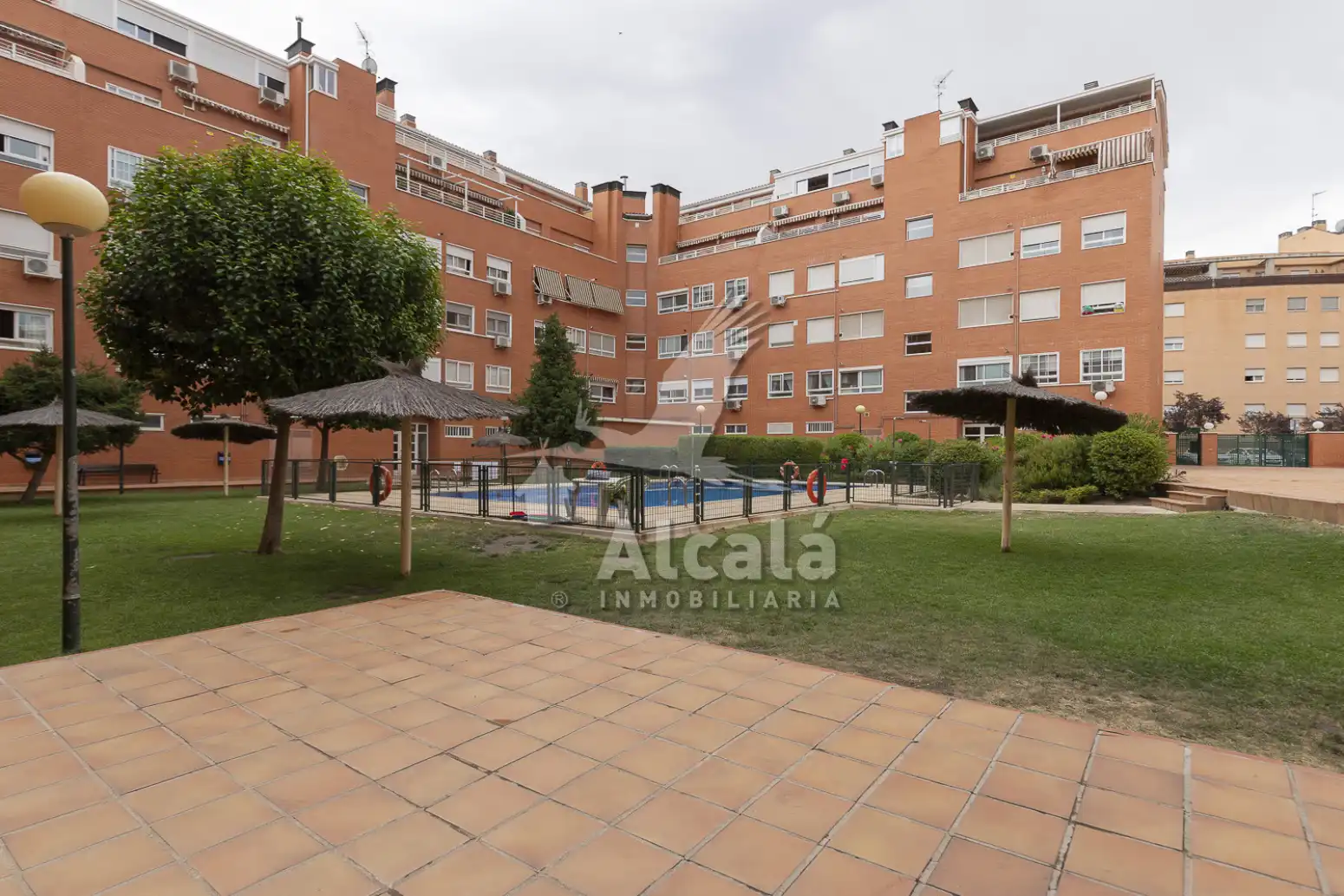 Vista exterior de Piso en venta en Arganda del Rey con Aire acondicionado, Calefacción y Jardín privado
