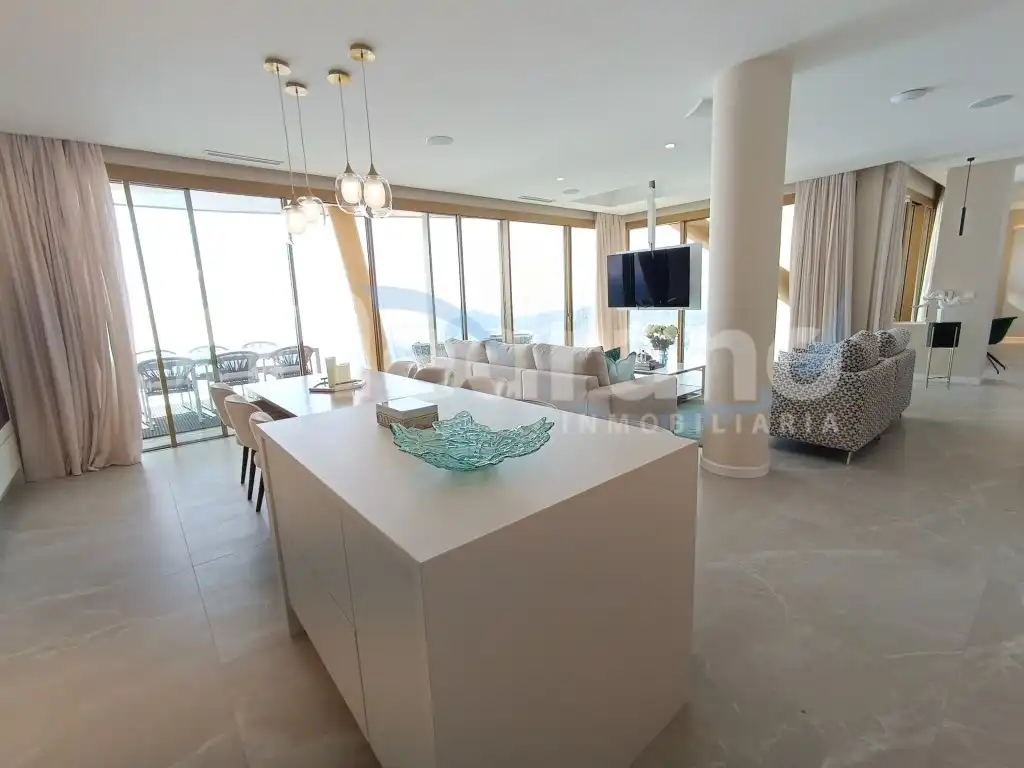 Piso con piscina en venta en Avenida Puerto Rico, imagen 4