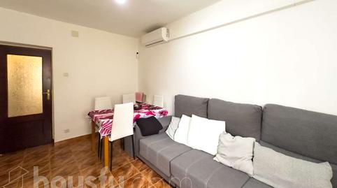 Foto 4 de Pis en venda a Calle de Gómez de Avellaneda, ., Pueblo Nuevo, Madrid