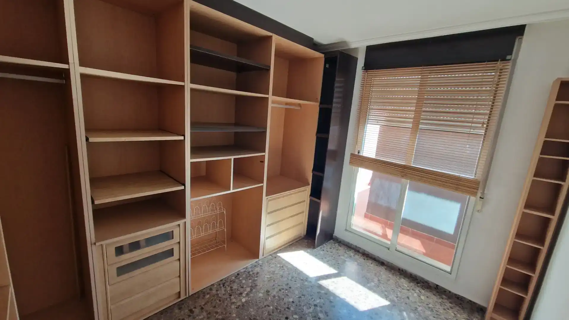 Schlafzimmer von Wohnung zur Miete in Massanassa mit Klimaanlage