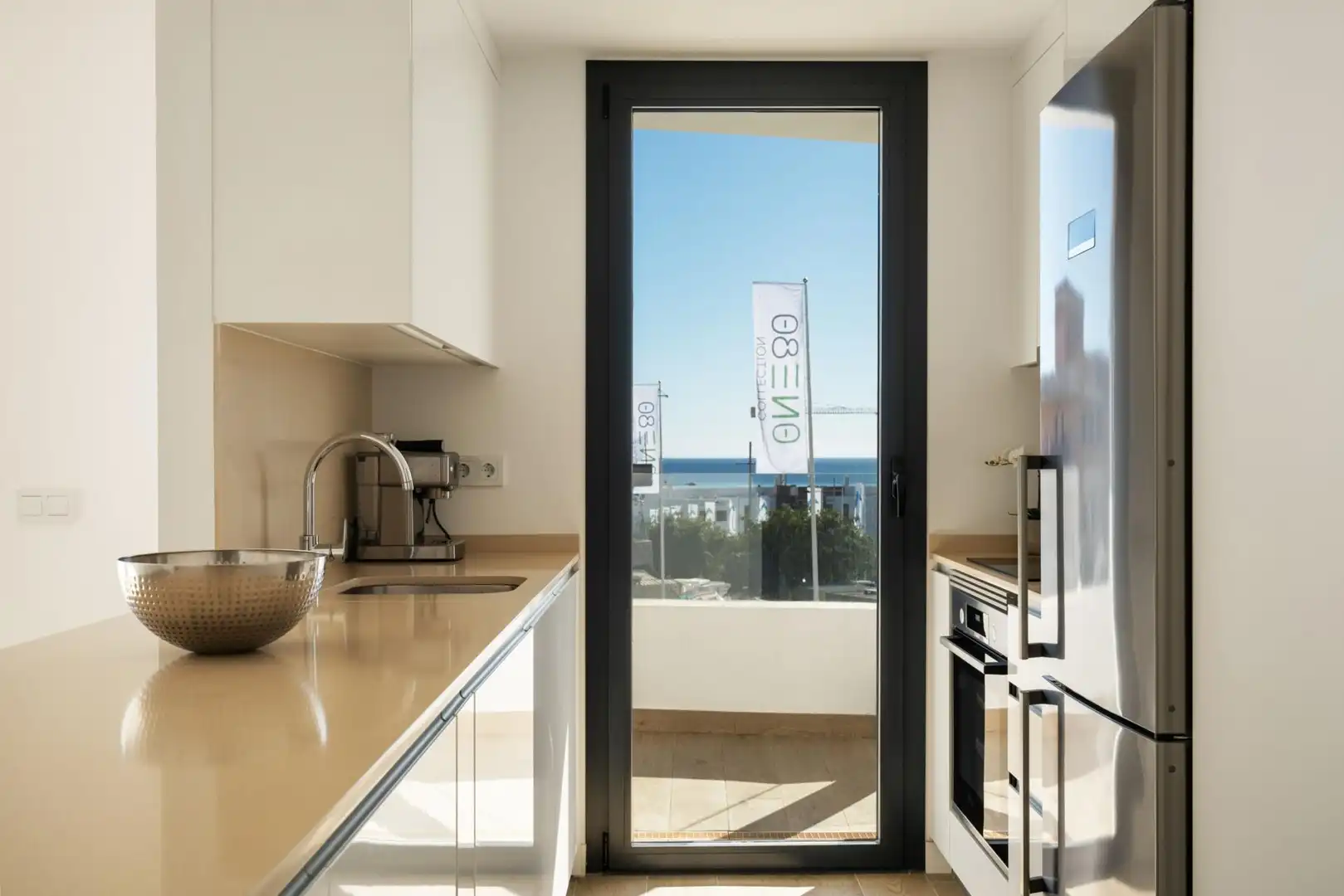 Cuina de Apartament en venda en Estepona amb Aire condicionat, Calefacció i Terrassa