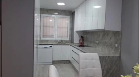 Foto 5 von Wohnung zur Miete in Calle Linares, Nou Moles, Valencia Capital