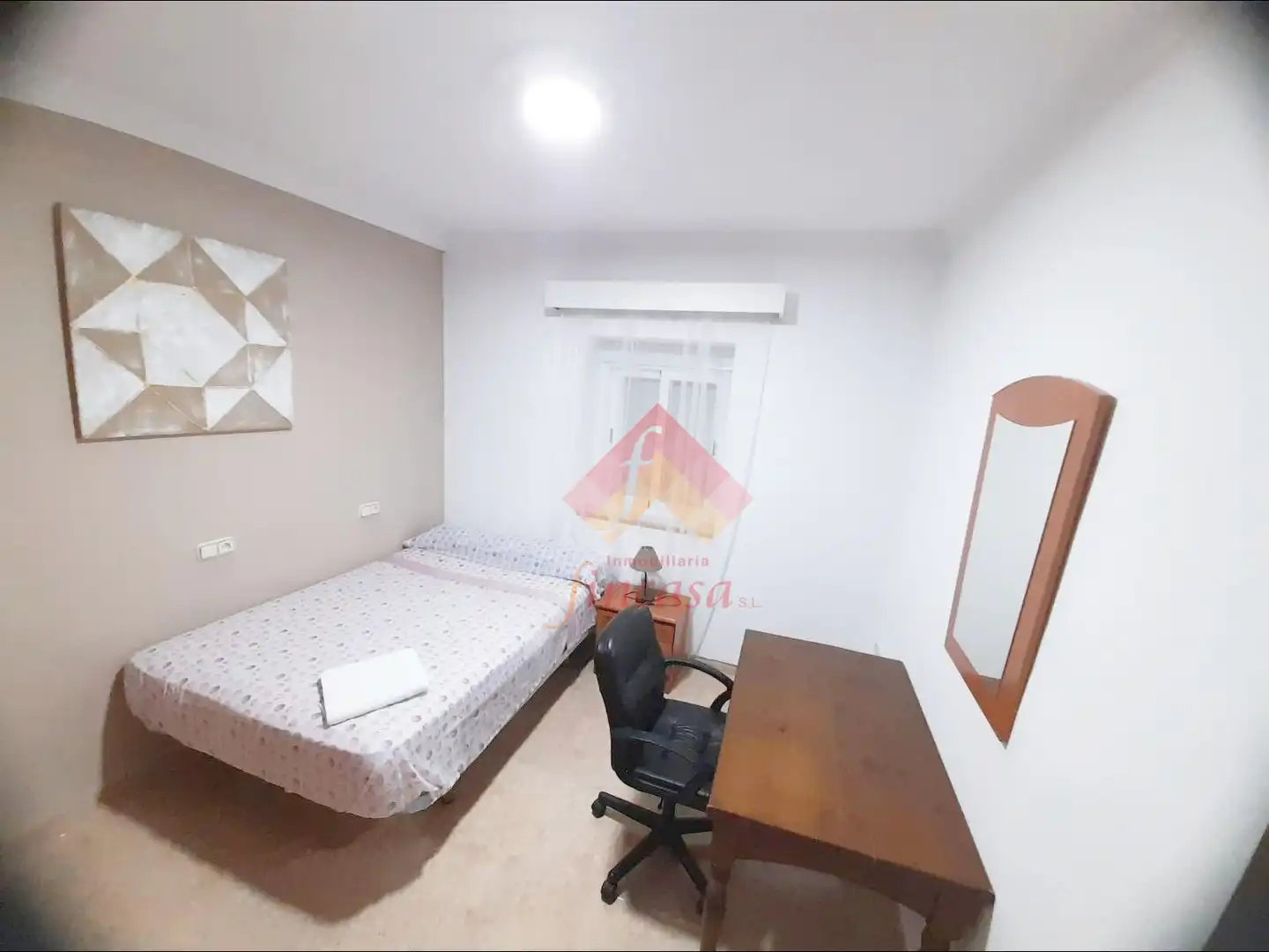 Bedroom of Flat for sale in Ronda  with Furnished