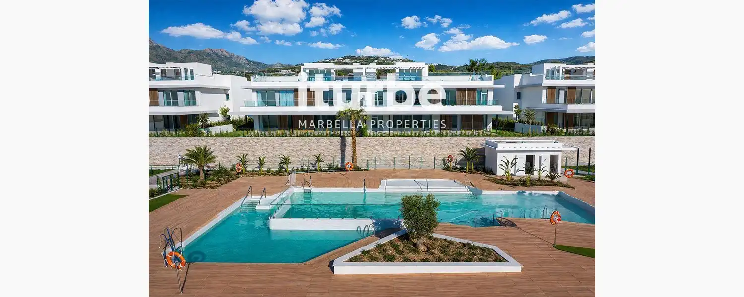Wohnung mit Pool zum Verkauf in Bunker