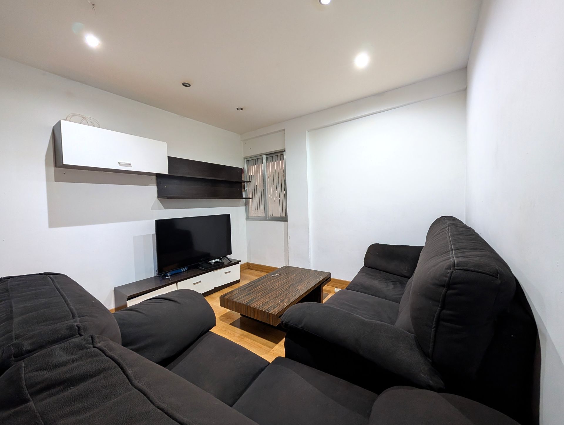 Sala d'estar de Apartament en venda en Lasarte-Oria amb Calefacció i Moblat