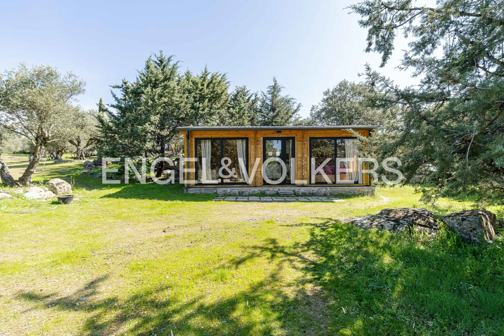 Exterior view of Houses for sale in Valdemorillo  with Air Conditioner, Heating and Private garden