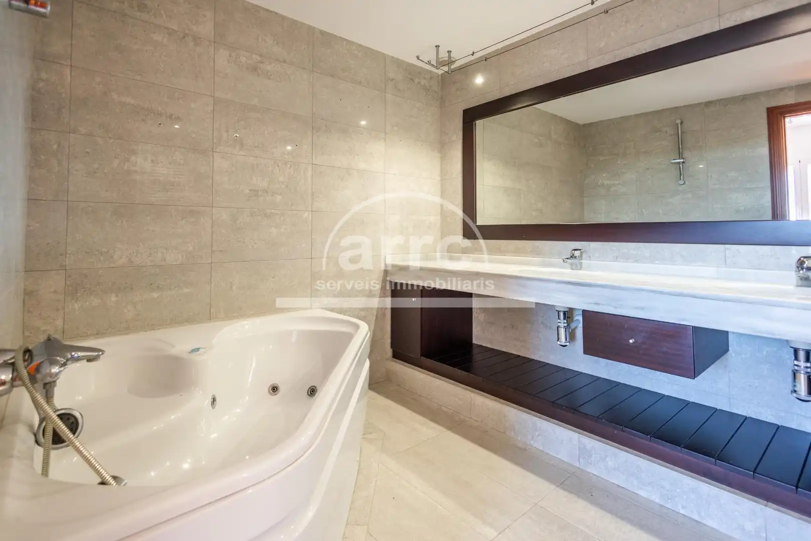 Baño de Casa o chalet en venta en Vilassar de Dalt con Aire acondicionado, Jardín privado y Terraza
