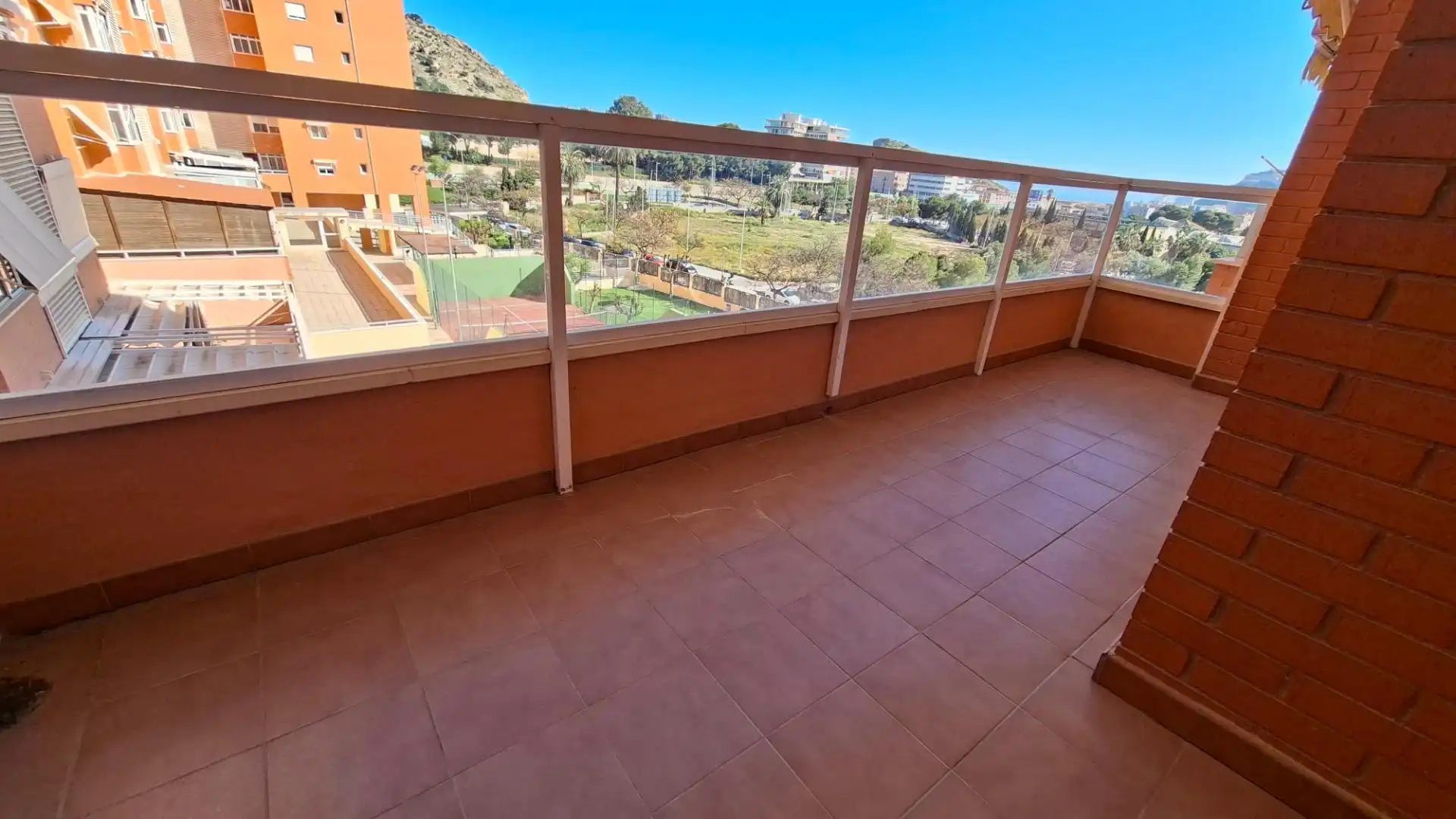 Terrace of Flat for sale in Alicante / Alacant  with Terrace and Storage room