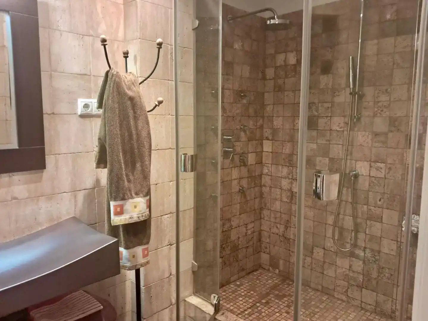 Bany de Casa o xalet en venda en Fuenlabrada amb Aire condicionat, Piscina i Balcó