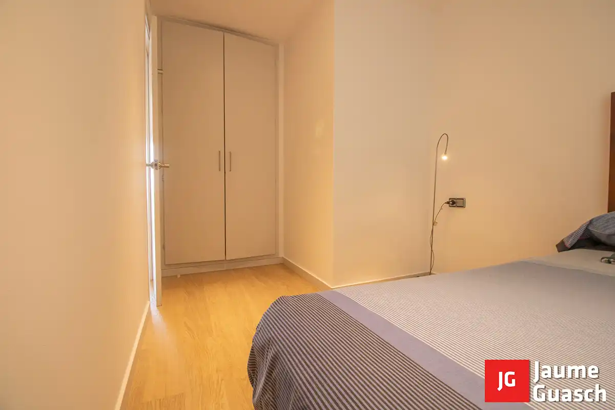 Bedroom of Flat for sale in Torredembarra  with Air Conditioner, Heating and Parquet flooring