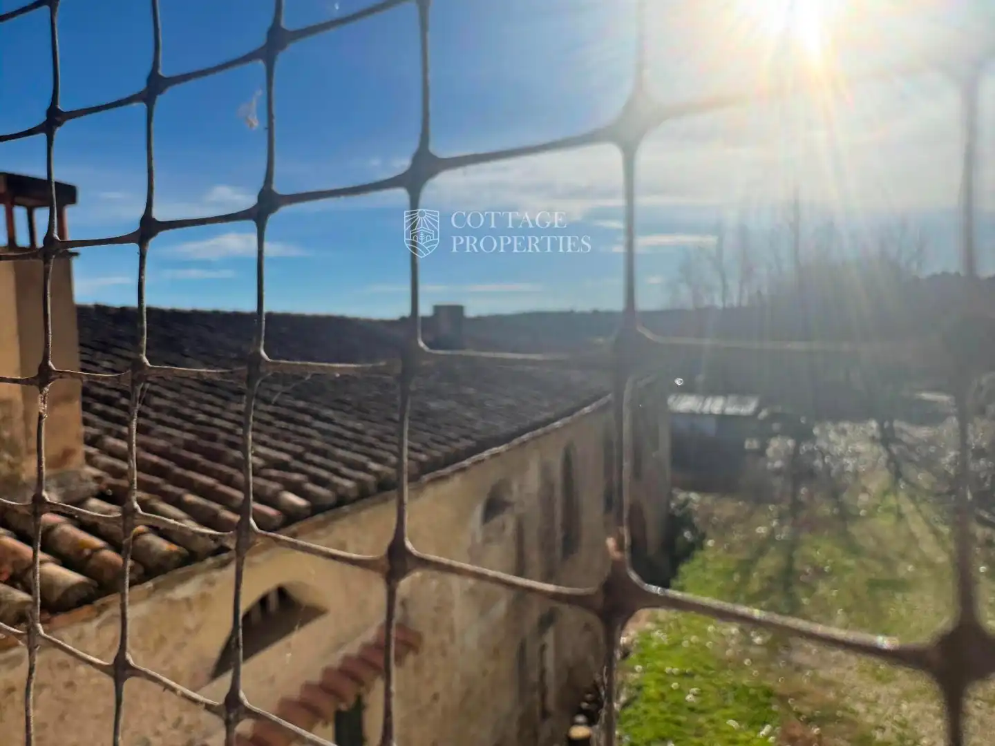 Vista exterior de Finca rústica en venda en Sant Ferriol amb Terrassa