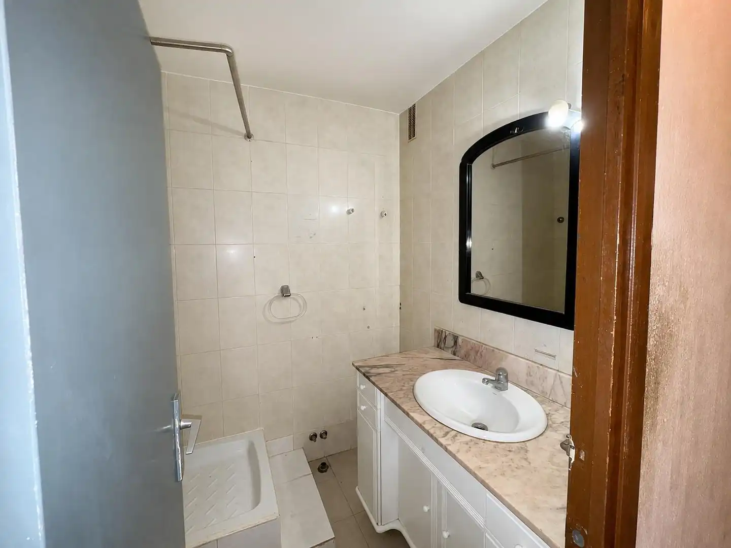 Baño de Piso en venta en Martorell con Balcón