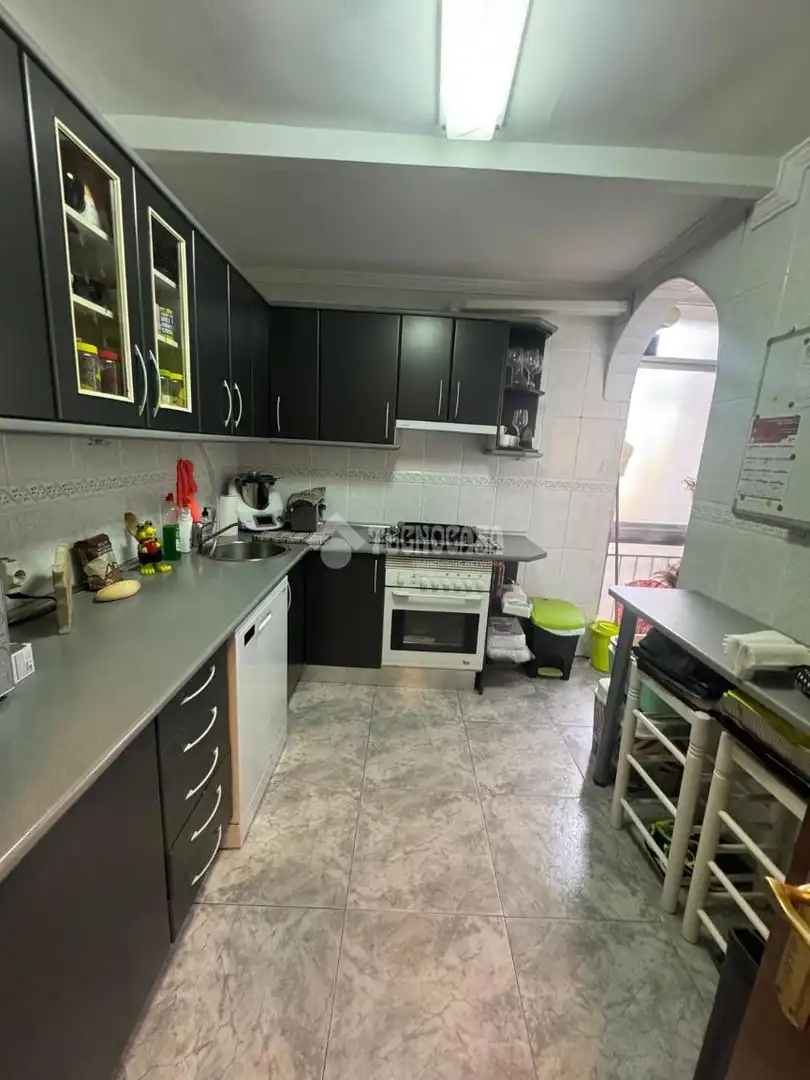 Cocina de Piso en venta en Parla con Aire acondicionado, Calefacción y Terraza