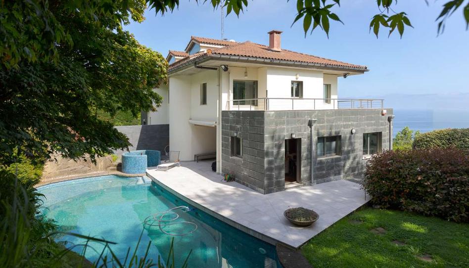 Foto 1 de Casa adosada en venta en Tximistarri Bidea, Igeldo, Gipuzkoa