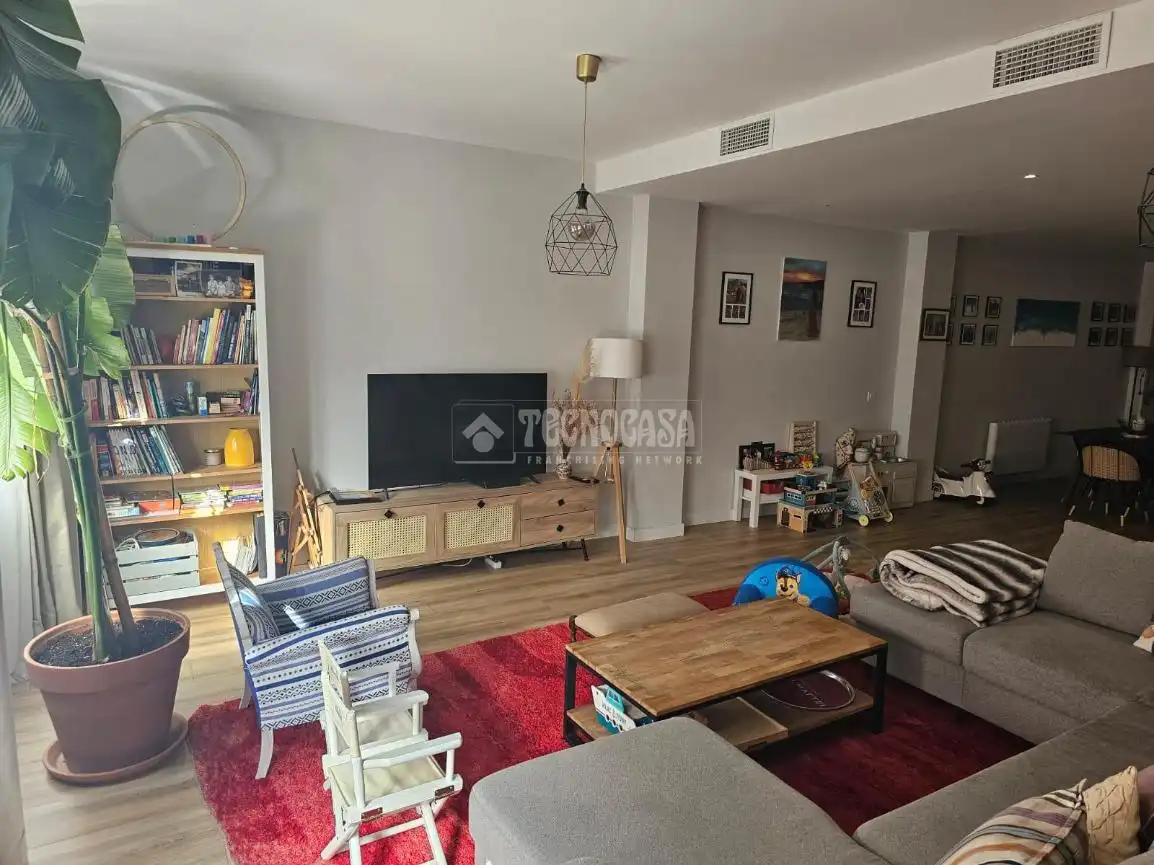 Wohnzimmer von Geschaftsraum zum Verkauf in Madrid mit Klimaanlage und Heizung