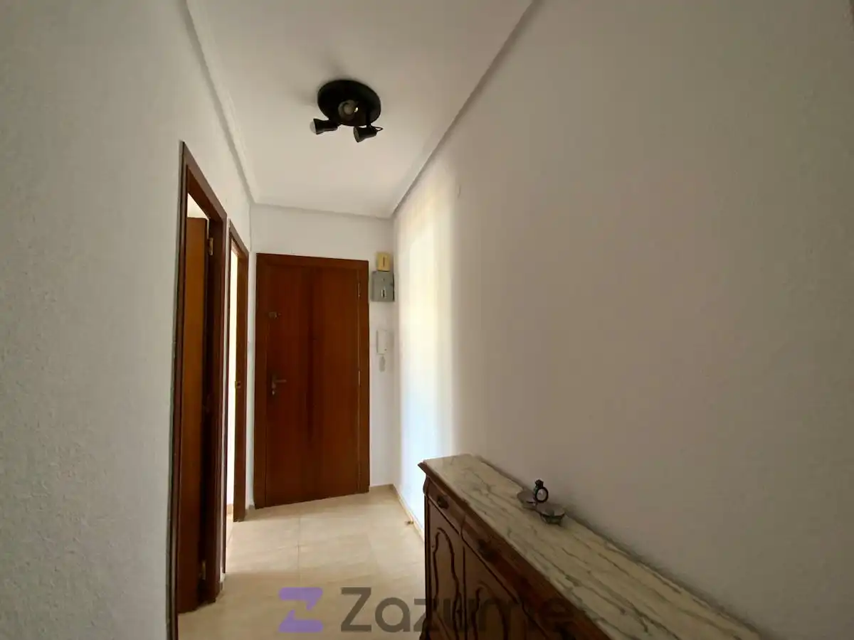 Wohnung zur Miete in Moncada mit Klimaanlage, Heizung und Möbliert