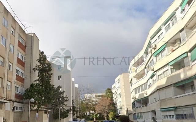 Piso en Venta en CL TUCURINCA  Es: Pl: Pt:DR  MADRID (MADRID) en Pinar del Rey