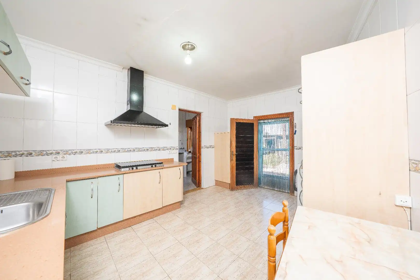 Cocina de Casa o chalet en venta en Elche / Elx con Aire acondicionado, Jardín privado y Terraza