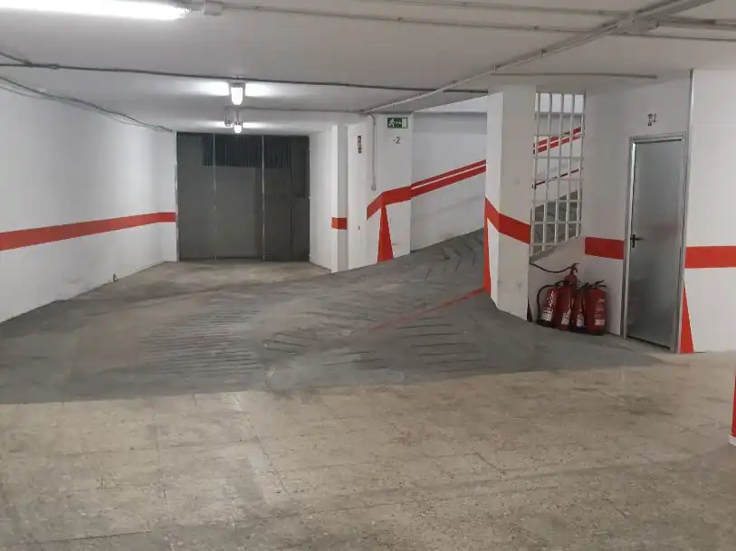 Parking of Garage for rent in Santa Cruz de Tenerife  with Alarm