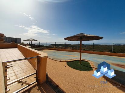 Piscina de Apartament en venda en Águilas amb Aire condicionat, Calefacció i Jardí privat