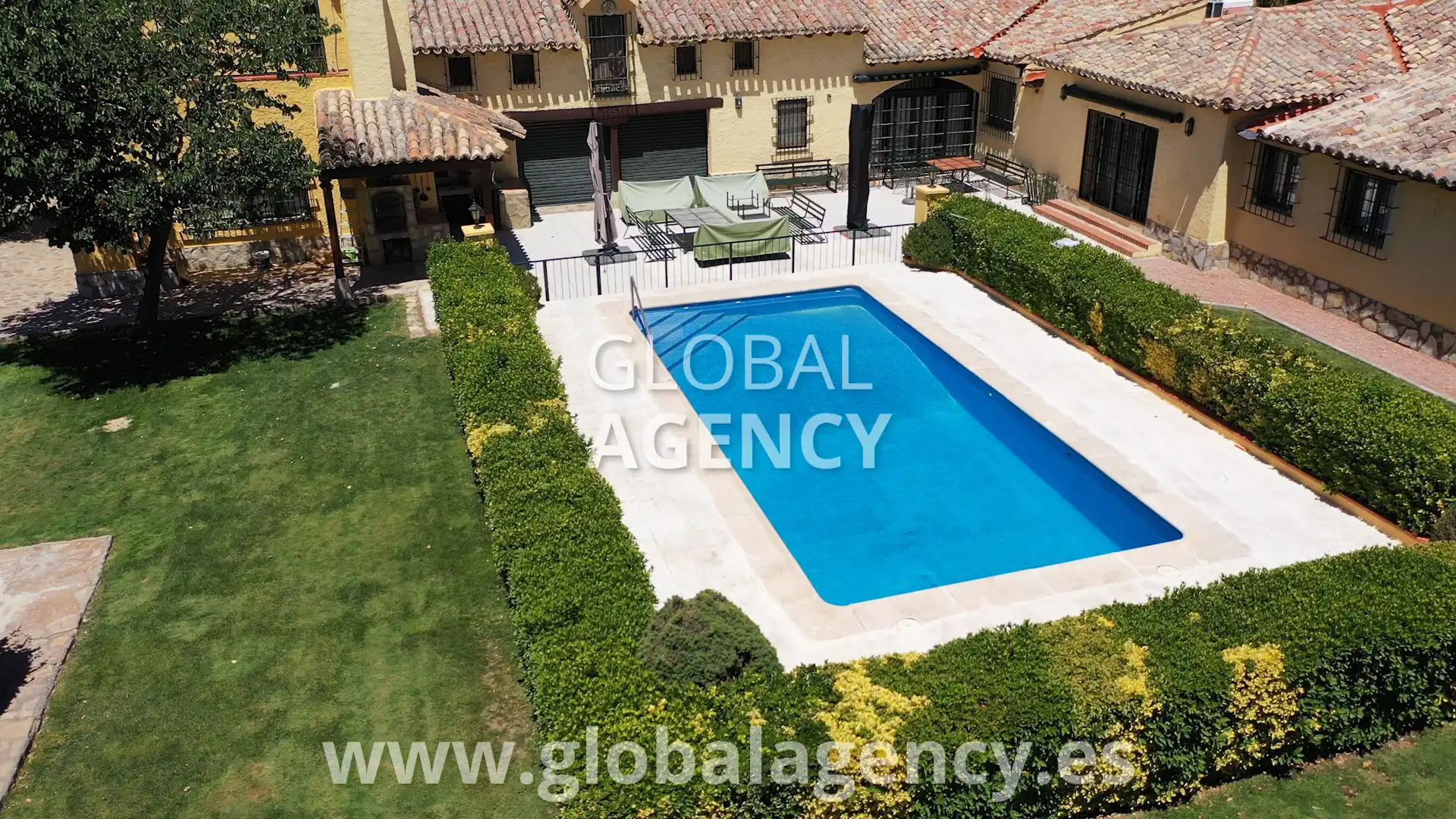 Piscina de Terreny en venda en Chinchón