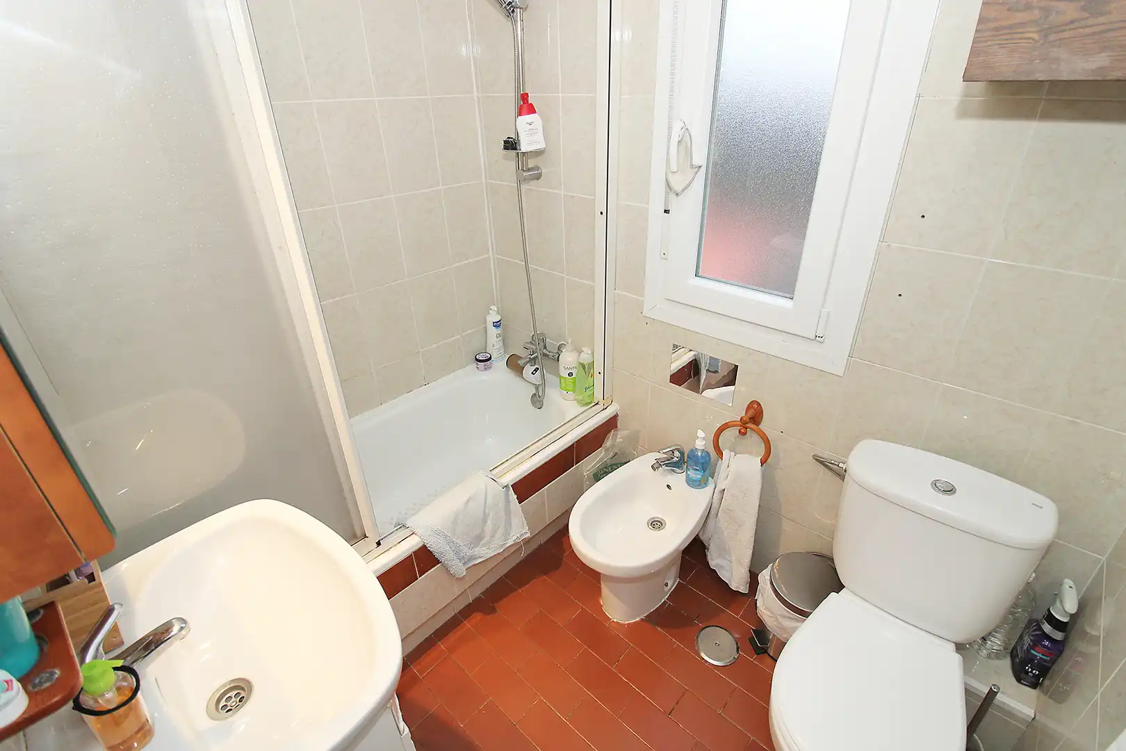 Bathroom of Houses for sale in Torremocha de Jarama  with Air Conditioner, Heating and Private garden