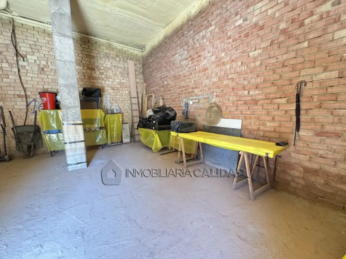 Local en venta en Burgos con Calefacción