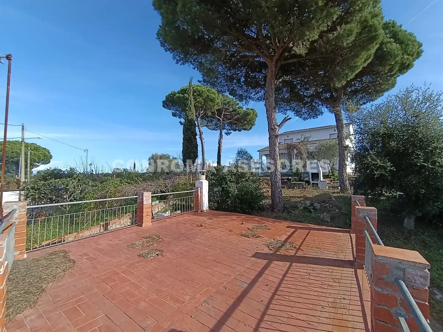 Casa amb terrassa en venda a Montbarbat, imagen 16