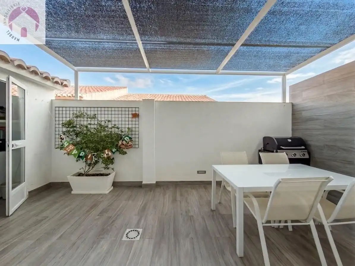 Terrace of Detached homes for sale in Cenes de la Vega  with Air Conditioner, Heating and Terrace