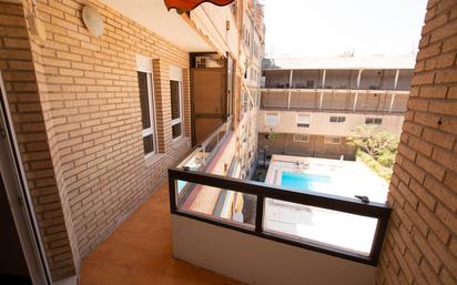 Piscina de Pis de lloguer en  Valencia Capital amb Balcó i Piscina comunitària