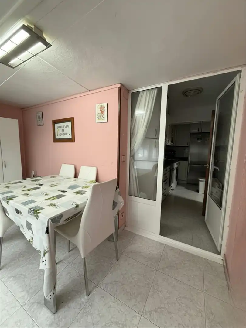 Comedor de Piso en venta en Erandio con Calefacción y Terraza