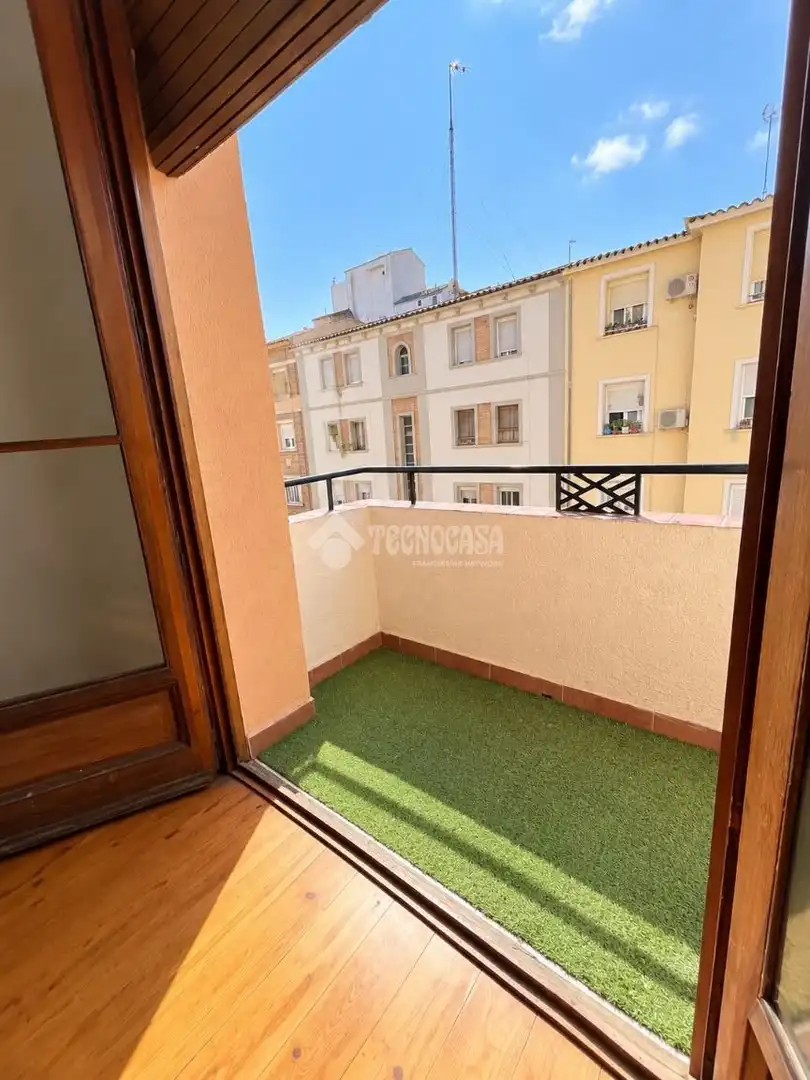 Terraza de Piso en venta en Zaragoza con Aire acondicionado, Calefacción y Parquet