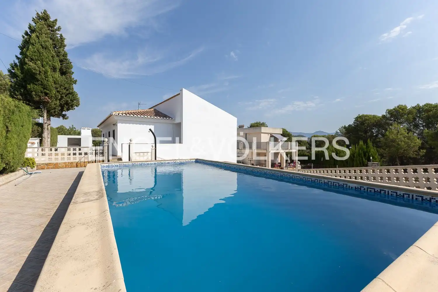 Vista exterior de Casa o chalet de alquiler en Algar de Palància con Aire acondicionado, Calefacción y Jardín privado