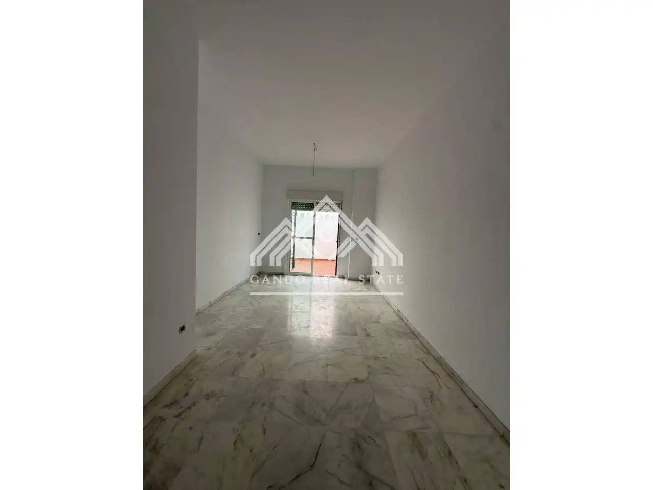 Piso en venta en Utrera con Trastero y Balcón