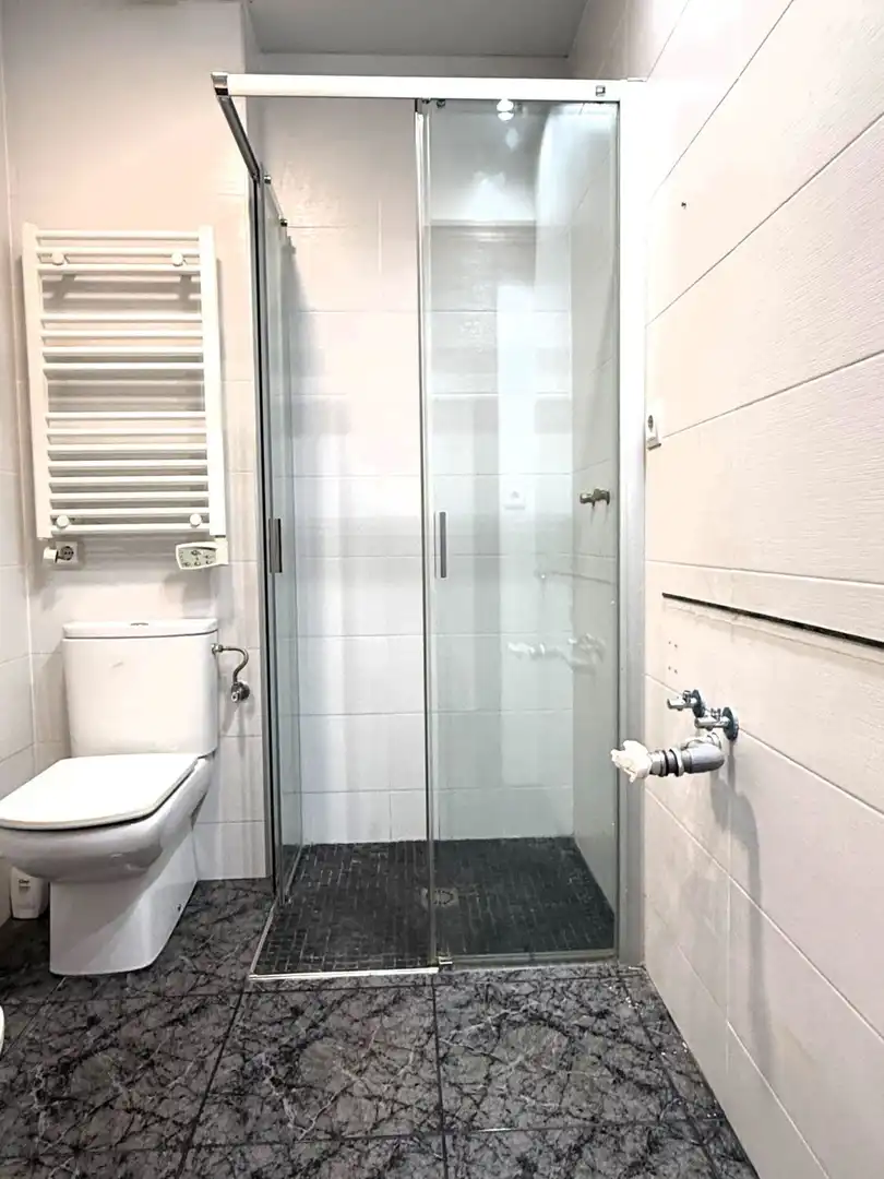 Baño de Piso en venta en Sant Boi de Llobregat con Aire acondicionado y Balcón