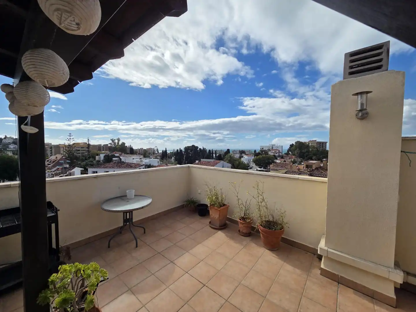 Terrasse von Wohnung zum Verkauf in Málaga mit Klimaanlage, Terrasse und Möbliert