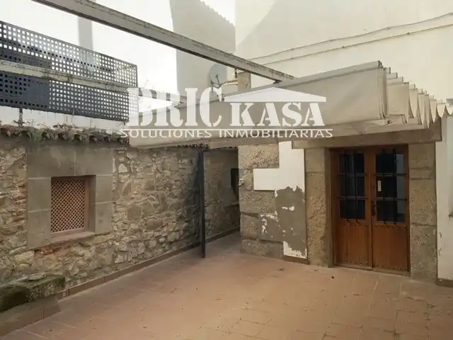 Locale commerciale in vendita a Trujillo, imagen 6