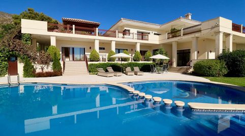 Oasis de Lujo en Sierra Blanca: Villa Impecable con Vistas Espectaculares, imatge 2