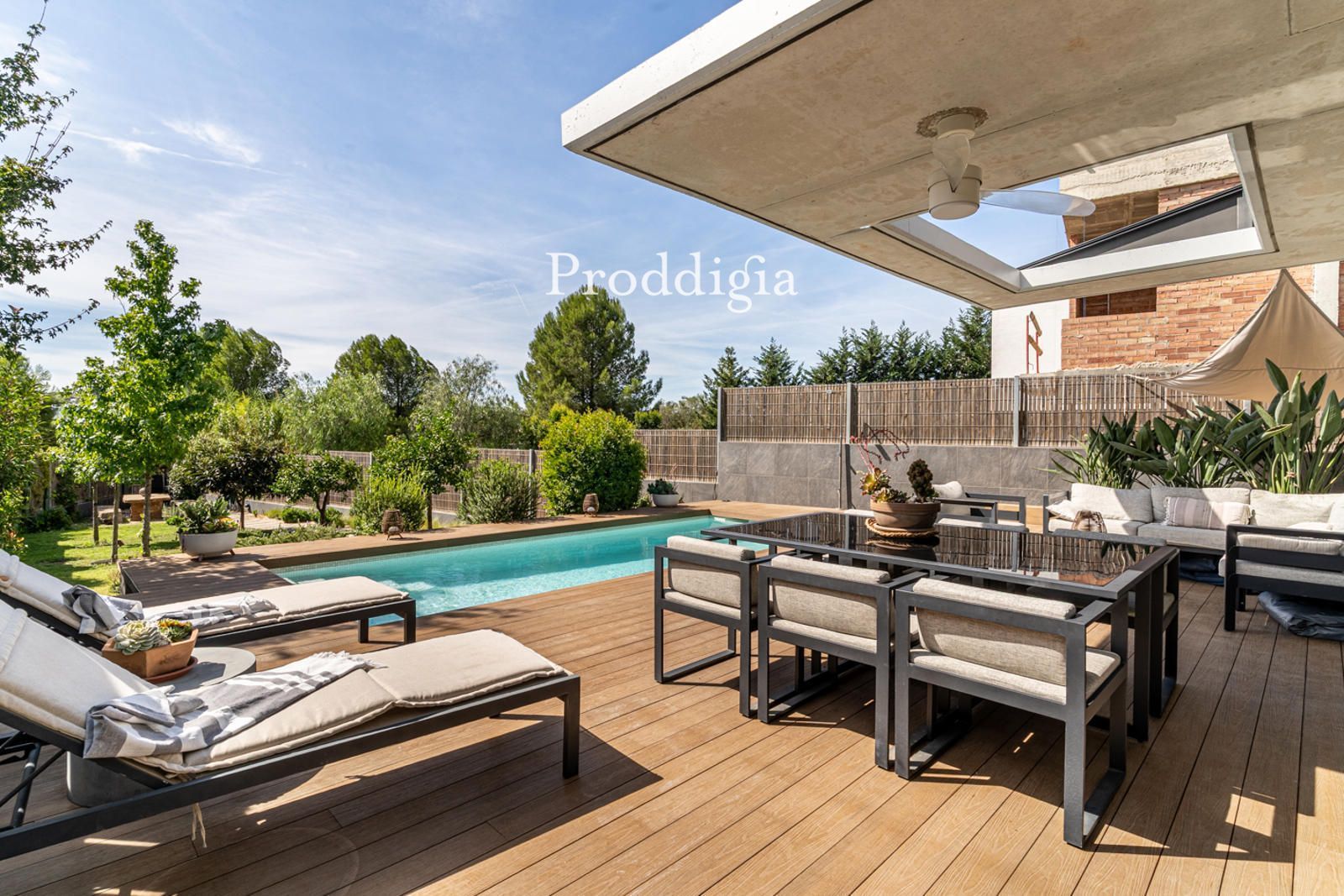Terrassa de Casa o xalet en venda en Sant Cugat del Vallès amb Aire condicionat, Calefacció i Terrassa