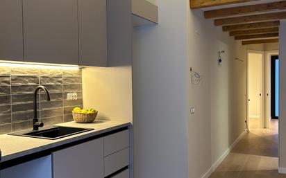 Flat for sale in Carrer de Llagostera, El Camp de l'Arpa del Clot
