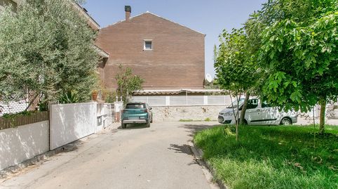 Foto 3 de Casa adosada en venta en C/ Ferrer I Guardia, La Roureda, Viladecans