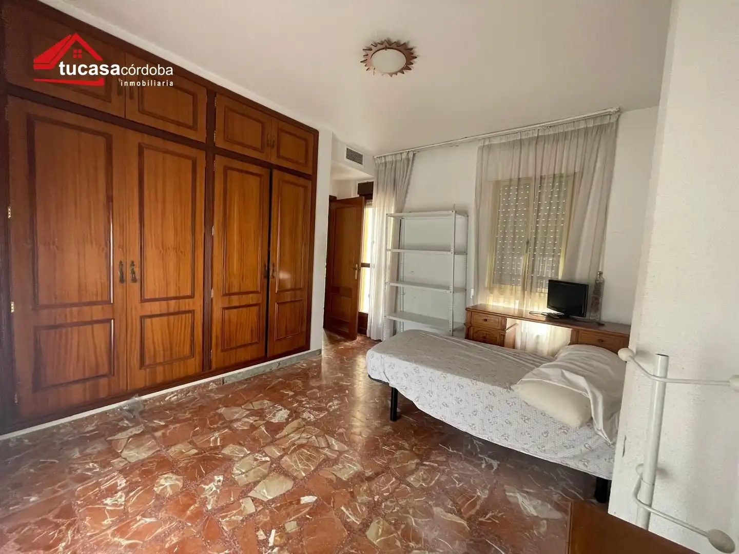 Habitación de Casa o chalet en venta en Periurbano Oeste - Sierra