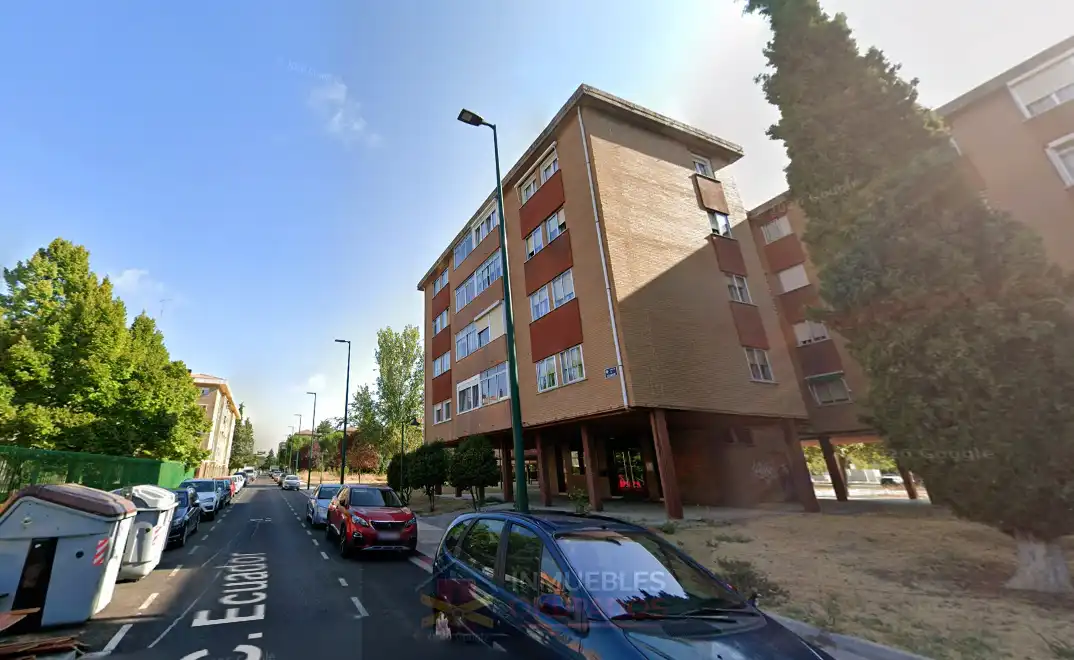 Vista exterior de Piso en venta en Valladolid Capital