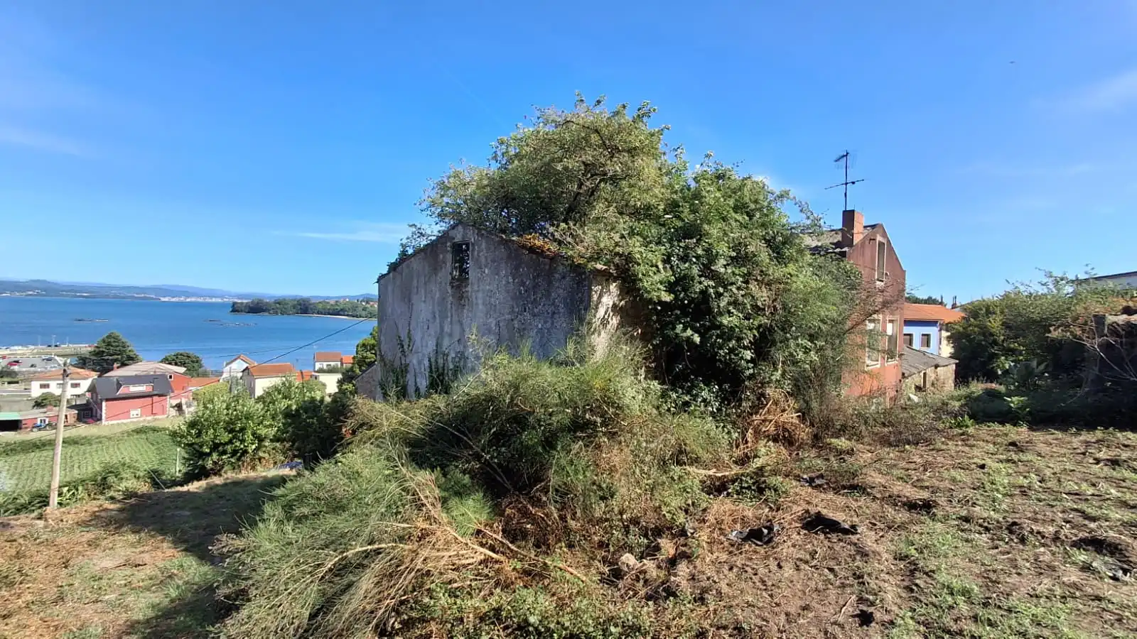 Residencial en venta en Boiro