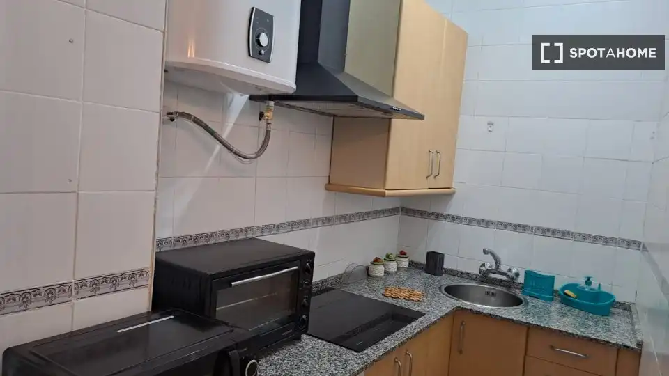 Room in Alameda - Mentidero - Teatro Falla