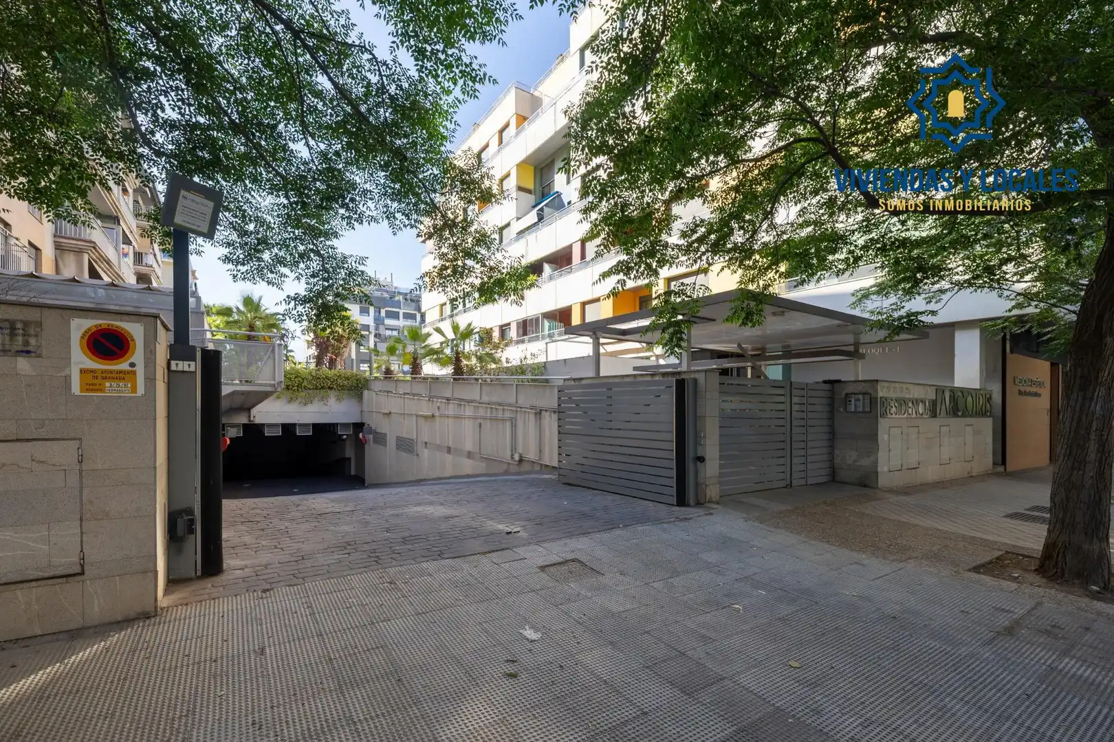 Parking of Ground floor for sale in Granada  with Air Conditioner, Heating and Private garden
