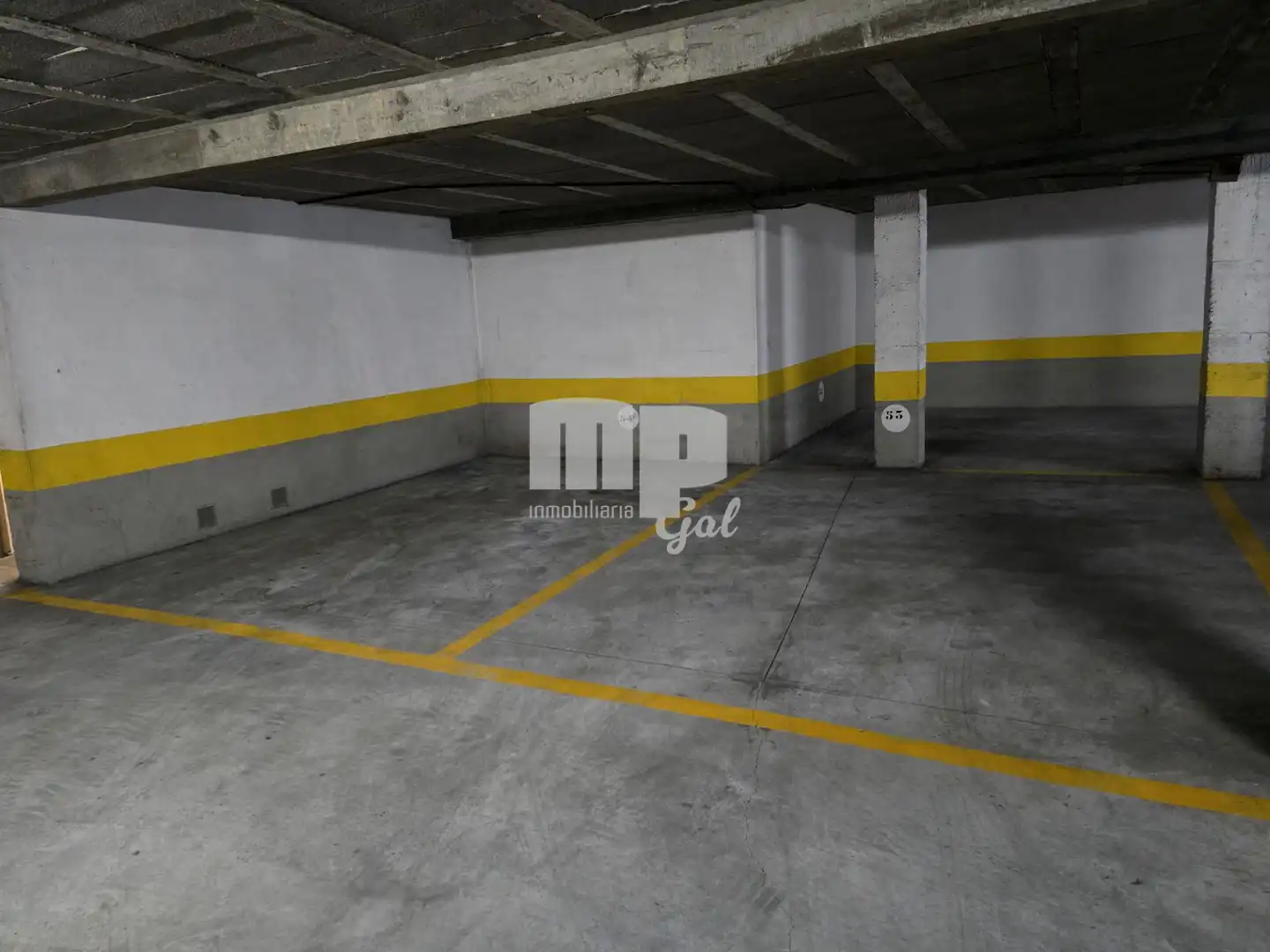 Parking de Local en venta en Nigrán